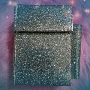 Blue Glitter cigarette case for short cigarettes.